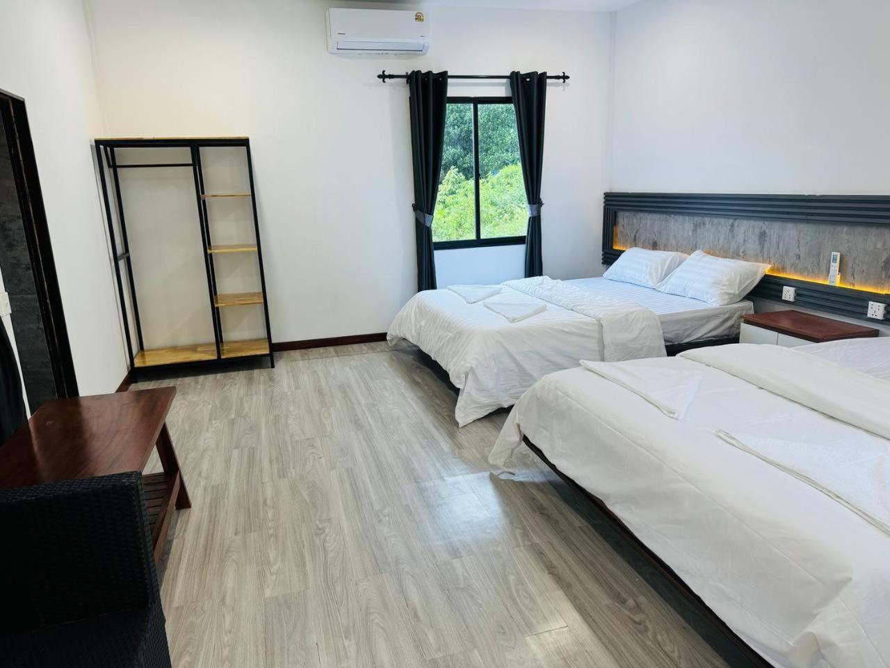Real Hostel Kaoh Touch Exterior photo