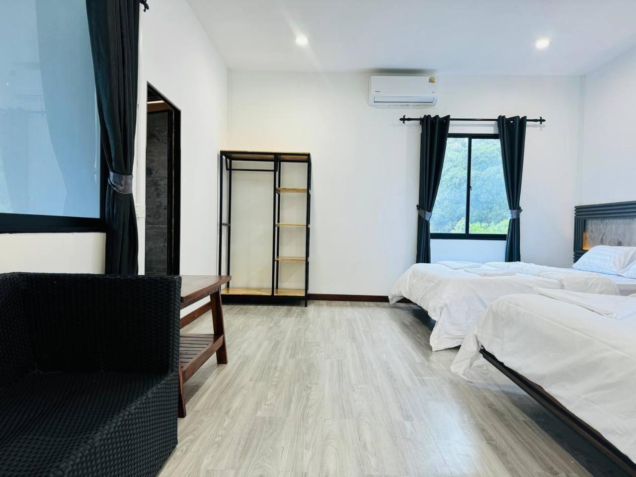 Real Hostel Kaoh Touch Exterior photo